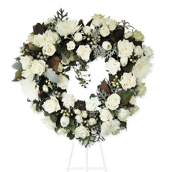heart shaped white flowers
